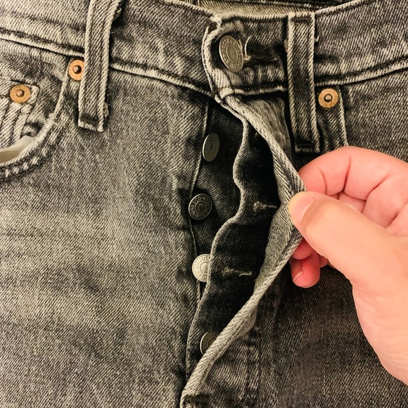 Gray Jean Levi’s 501 size 25, almost new condition - Picture 6 of 6